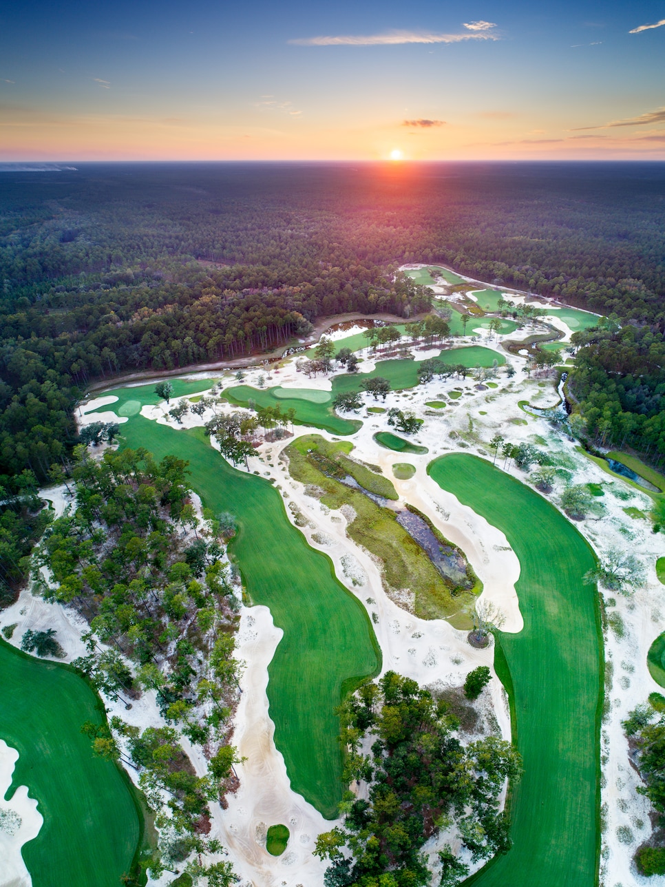 /content/dam/images/golfdigest/fullset/2021/4/congaree holes 15_16_17 Sunset Aerial.jpg