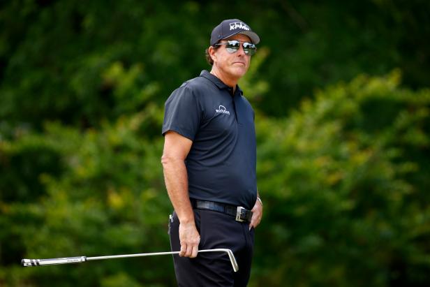 Phil Mickelson accepts USGA's special exemption into U.S. Open at ...