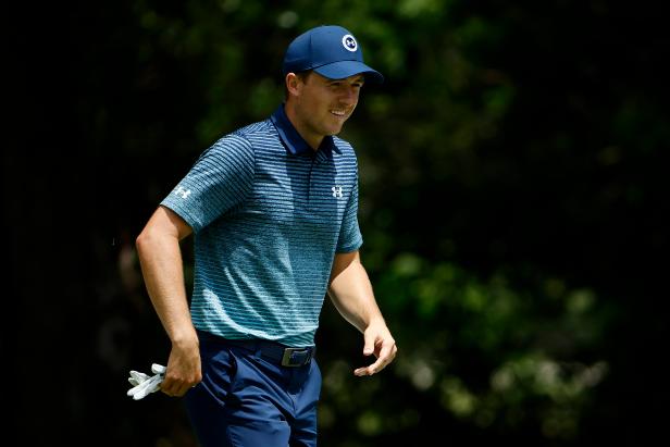 Jordan Spieth (and his putter) reheats, Sergio goes low and JT's post ...