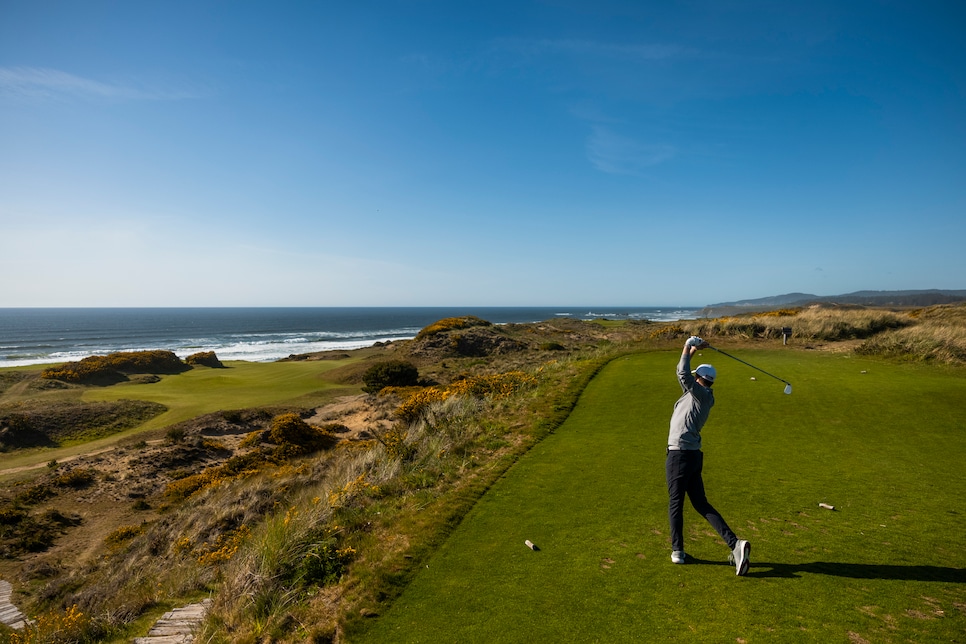 /content/dam/images/golfdigest/fullset/2021/5/BW_BANDON_SUNDAY_368.jpg