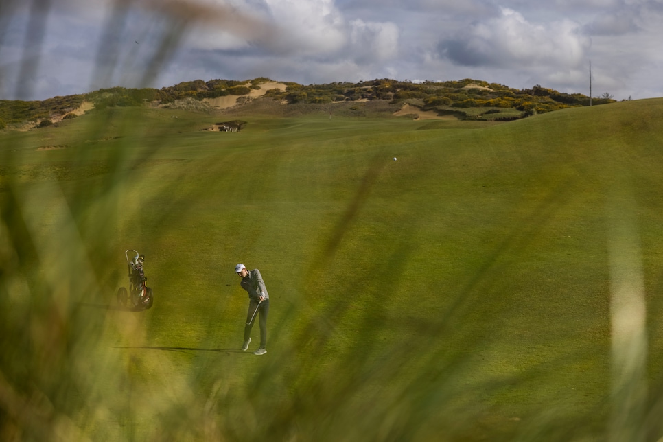 /content/dam/images/golfdigest/fullset/2021/5/BW_BANDON_SUNDAY_83.jpg