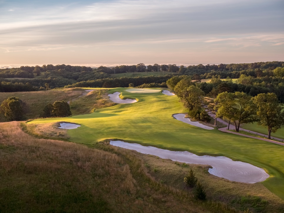 /content/dam/images/golfdigest/fullset/2021/5/Ozarks National10_DJI_0246a .jpg