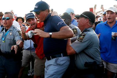 Fans rushing to Phil Mickelson's side at the PGA was a reminder of old golf mob scenes
