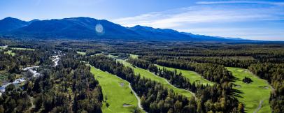 Moose Run Golf Course: Creek