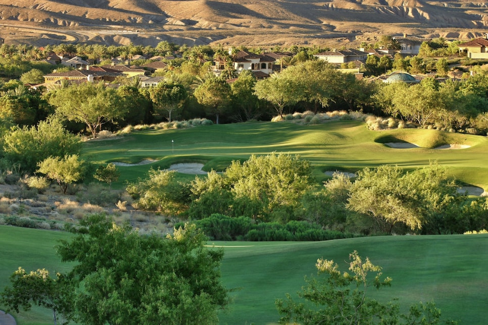 /content/dam/images/golfdigest/fullset/2021/5/southshore las vegas.jpg