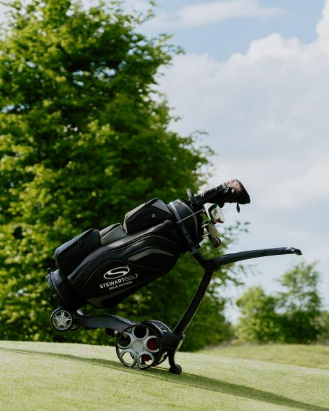 5 things to know about the new Stewart Golf electric pushcarts