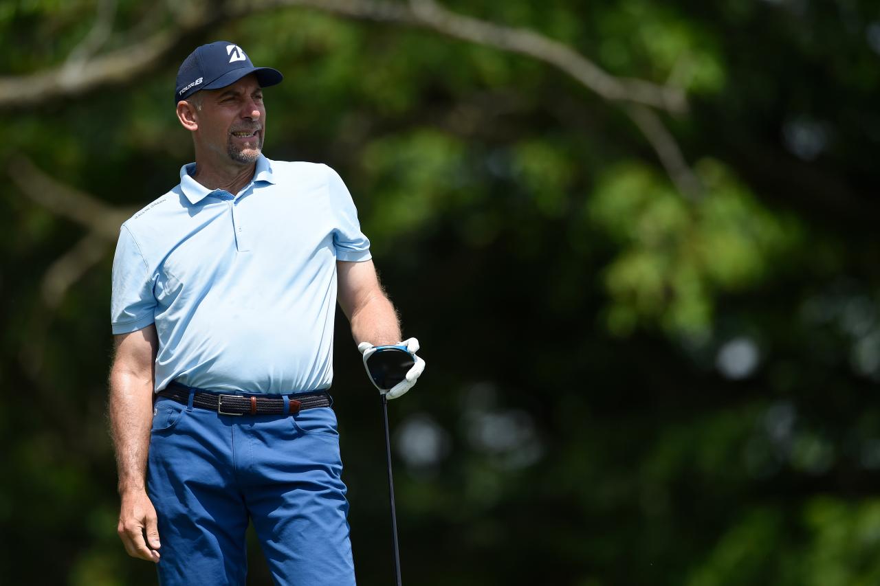 John Smoltz literally betting on himself at the American Century  Championship