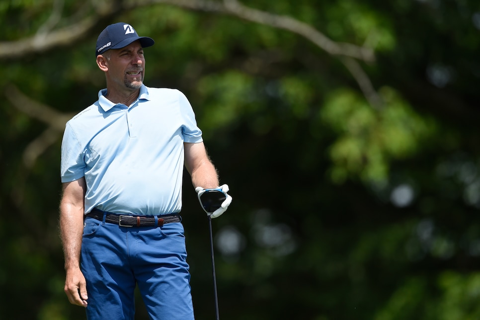 Smoltz trying to make the cut in golf