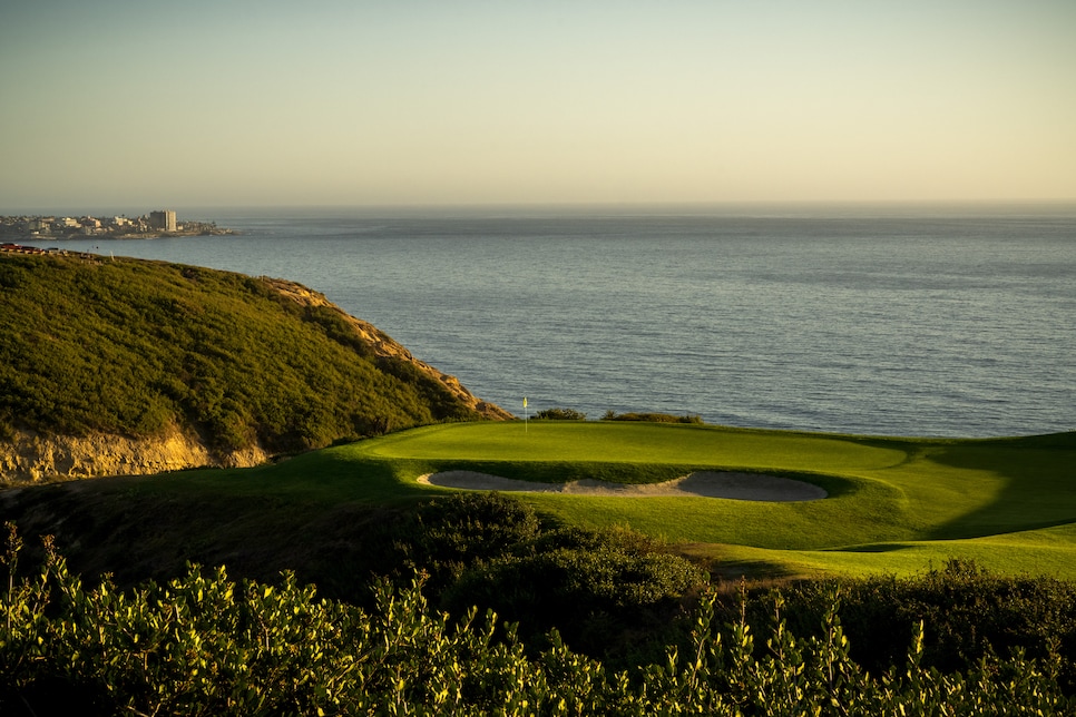 /content/dam/images/golfdigest/fullset/2021/6/GD0521_FEAT_TORREYPINES_05.jpg