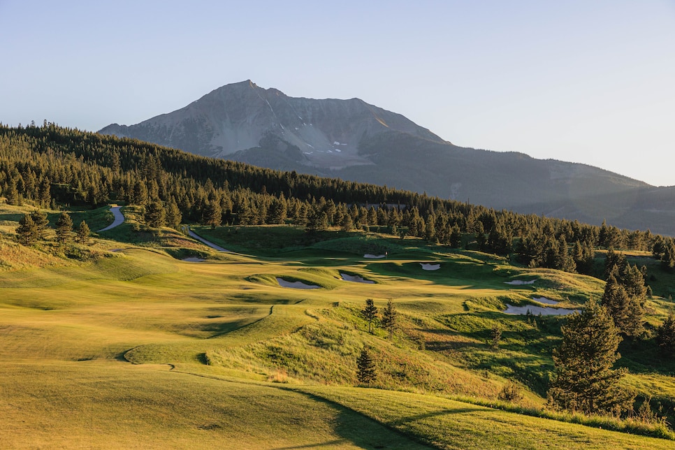 /content/dam/images/golfdigest/fullset/2021/6/The Reserve-Hole 13-Media Selects-10.jpg