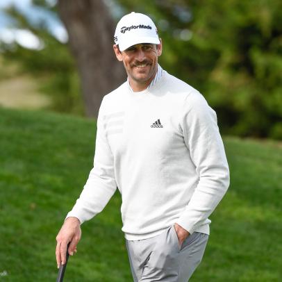 Aaron Rodgers renews membership at Green Bay Country Club, giving the  entire state of Wisconsin hope, This is the Loop