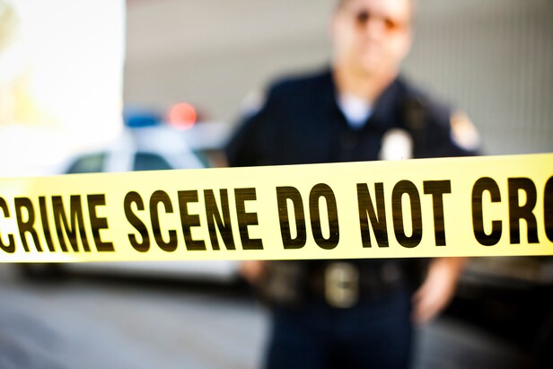 golfer-arrested-for-allegedly-using-golf-club-to-beat-man-talking-a-walk-on-florida-course
