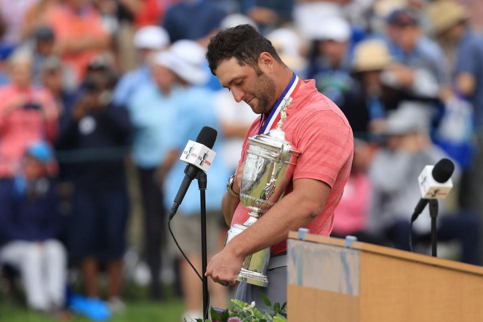 SAN DIEGO, CALIFORNIA - JUNE 20: Jon Rahm of Spain celebrates with the trophy after winning during the final round of the 2021 U.S. Open at Torrey Pines Golf Course (South Course) on June 20, 2021 in San Diego, California. (Photo by Sean M. Haffey/Getty Images)