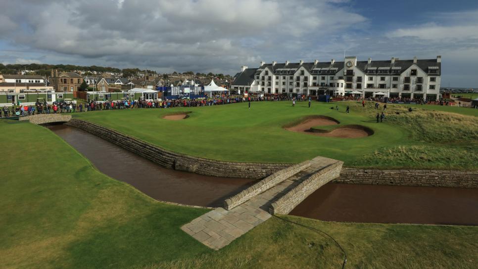 ST ANDREWS, SCOTLAND - SEPTEMBER 26: A general view of the 18th green during the first round of the Alfred Dunhill Links Championship at Carnoustie on September 26, 2019 in St Andrews, United Kingdom. (Photo by David Cannon/Getty Images)