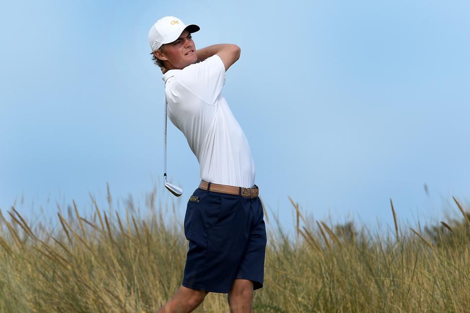 BANDON, OREGON - AUGUST 16: Tyler Strafaci hits his tee shot on the second hole during the finals of the U.S. Amateur at Bandon Dunes  on August 16, 2020 in Bandon, Oregon. (Photo by Steve Dykes/Getty Images)
