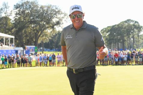 Phil Mickelson telling fan that Kiawah’s “Not that hard” is FIGJAM at his finest