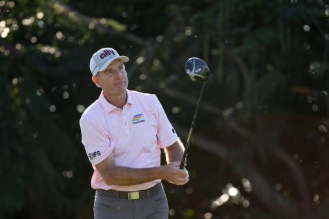 Jim Furyk turns back the clock, Kevin Na's title defense starts strong and a struggling pro sees hard work pay off