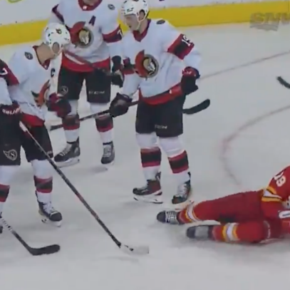 Matthew Tkachuk whacking his brother Brady below the belt is good old-fashioned family fun