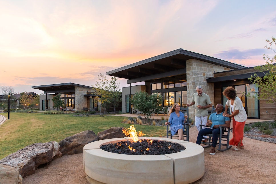 /content/dam/images/golfdigest/fullset/2022/1/OmniPGA Frisco Lifestyle Shoot3W6A0282.png