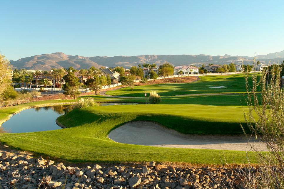 /content/dam/images/golfdigest/fullset/2022/1/budget-trips/Legacy Golf Club - Las Vegas.jpg