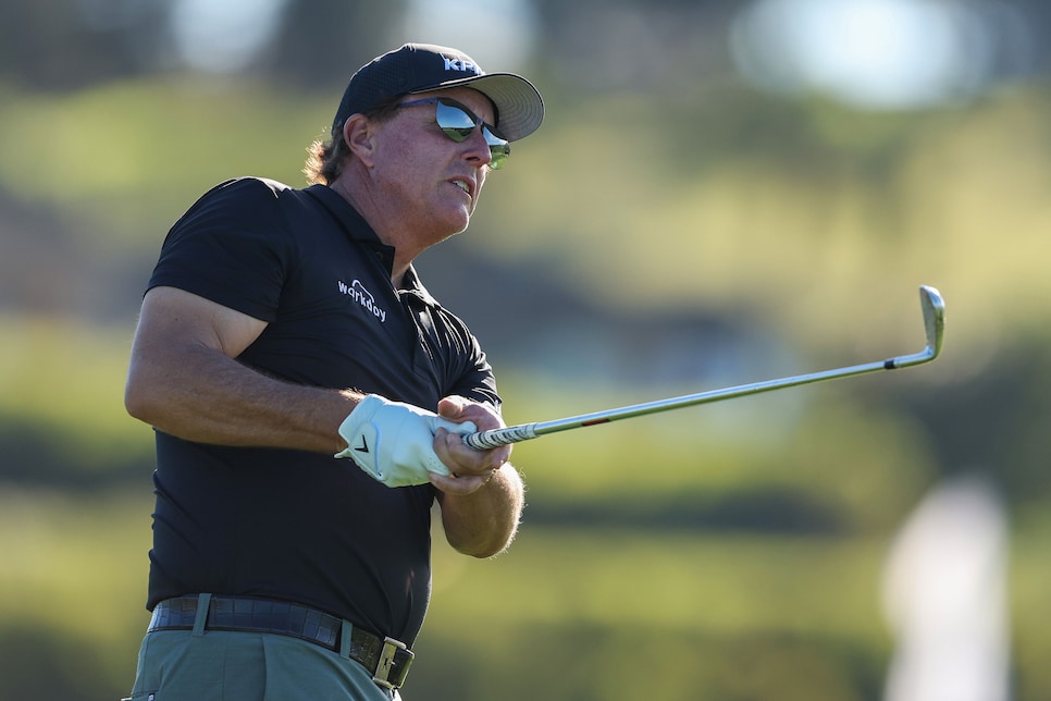 Phil Mickelson set to make public return, will play LIV Golf