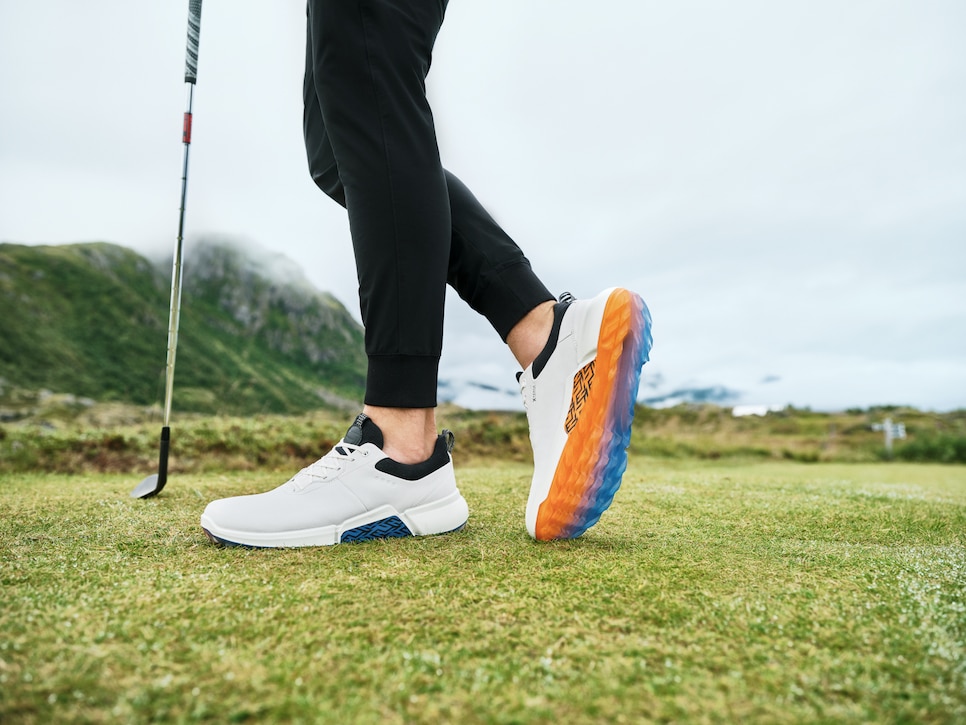 Ecco teams up with Henrik Stenson and Erik van Rooyen on two new shoe designs | Golf Equipment 