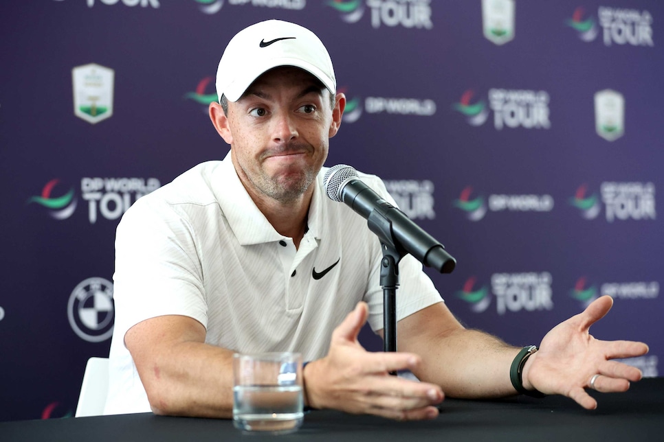 Rory McIlroy's DP World Tour Race to Dubai prize dwarfed by LIV Golf  millions - Mirror Online