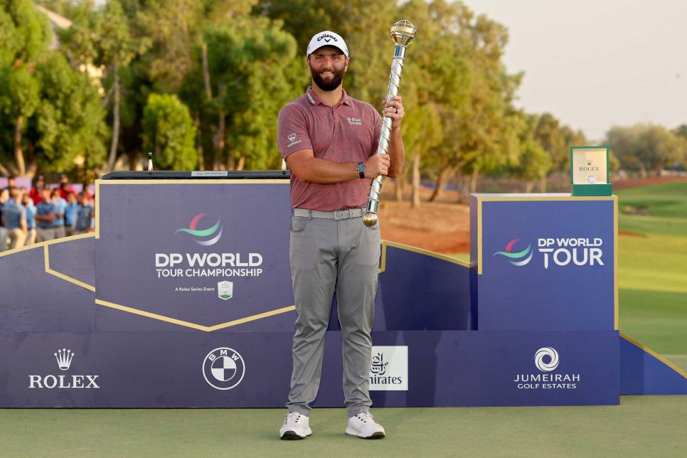 DUBAI, UNITED ARAB EMIRATES - NOVEMBER 20: Jon Rahm of Spain poses with the Race to Dubai trophy during Day Four of the DP World Tour Championship on the Earth Course at Jumeirah Golf Estates on November 20, 2022 in Dubai, United Arab Emirates. (Photo by Andrew Redington/Getty Images)
