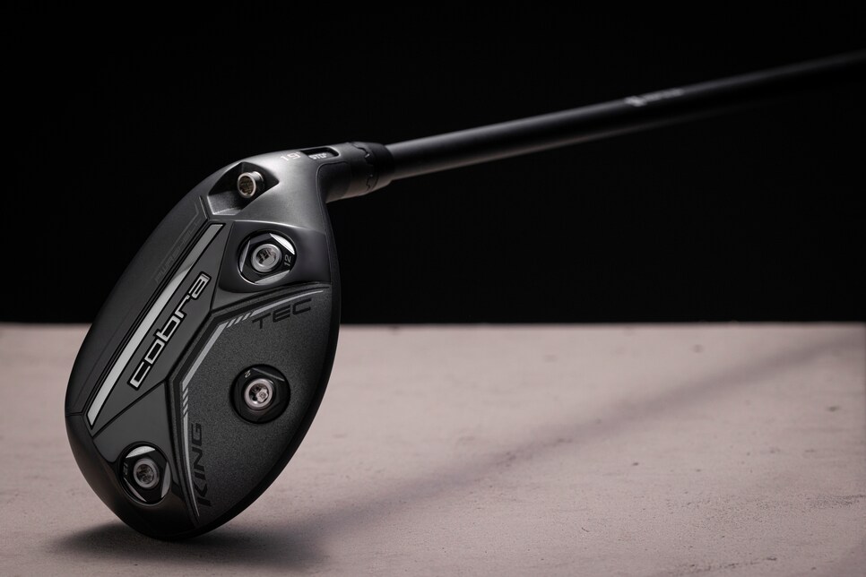 /content/dam/images/golfdigest/fullset/2022/2/23SS_COBRA_KING_Tec-Hybrid_11940.jpg