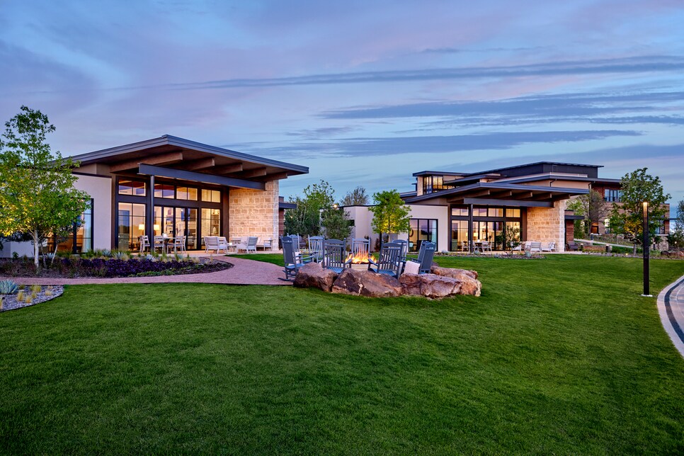 /content/dam/images/golfdigest/fullset/2022/2/43864_DALPGA-Omni_PGA_Frisco_Resort-2023-ranch_house_exterior_evening_firepit_RH (1).jpg