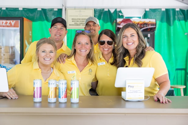 volunteer-spirit-at-memorial-tournament-mirrors-workday’s-company-purpose