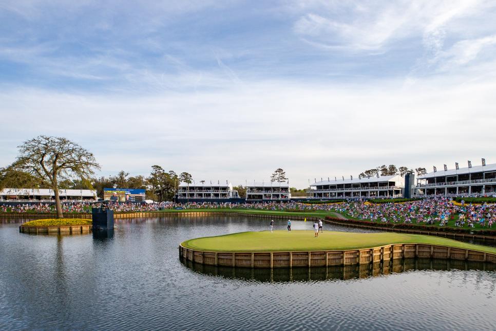 PONTE VEDRA BEACH, FL - MARCH 13: A general view of the 17th hole during the third round of THE PLAYERS Championship on March 13, 2021 at TPC Sawgrass Stadium Course in Ponte Vedra Beach, Fl. (Photo by David Rosenblum/Icon Sportswire via Getty Images)