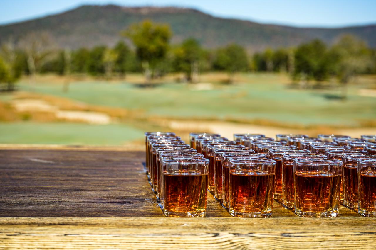 Pairing great American whiskies with great American golf courses, This is  the Loop