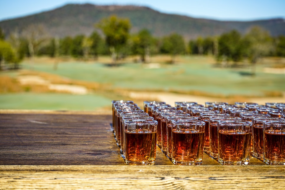 /content/dam/images/golfdigest/fullset/2022/3/sweetenscove_bourbonshot.jpg