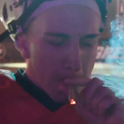 Fan Controlled Football quarterback throws touchdown, lights up joint to celebrate, makes T.O. look like choir boy
