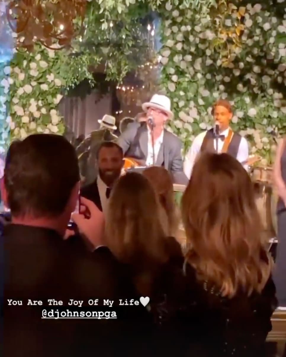 Paulina Gretzky Finally Married Dustin Johnson & Kid Rock Showed Up As  Their Wedding Singer - Narcity