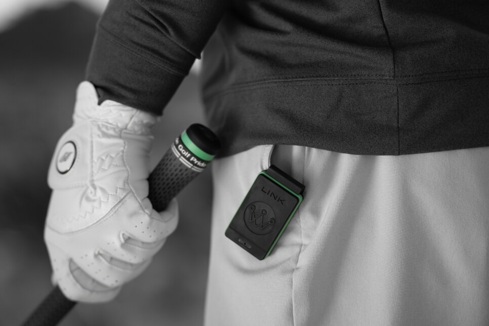 /content/dam/images/golfdigest/fullset/2022/5/Arccos Link and Smart Sensor.jpg