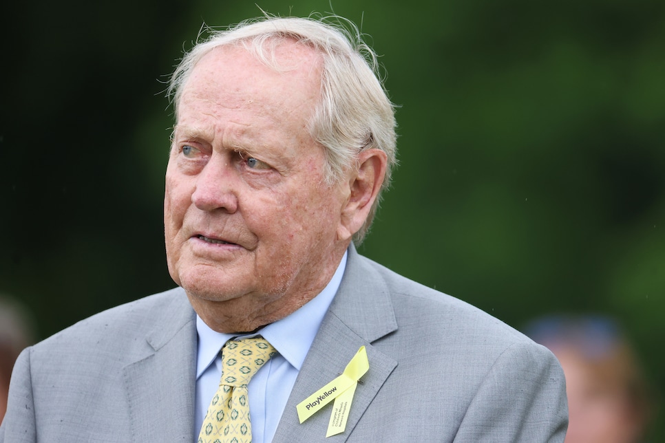 /content/dam/images/golfdigest/fullset/2022/5/jack-nicklaus-gray-suit-memorial.jpg