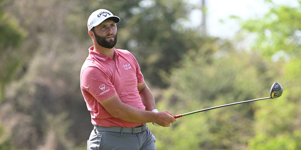 PUERTO VALLARTA, MEXICO - MAY 01: Jon Rahm of Spain plays a shot on the 18th hole  during the final round of the Mexico Open at Vidanta on May 01, 2022 in Puerto Vallarta, Jalisco. (Photo by Orlando Ramirez/Getty Images)