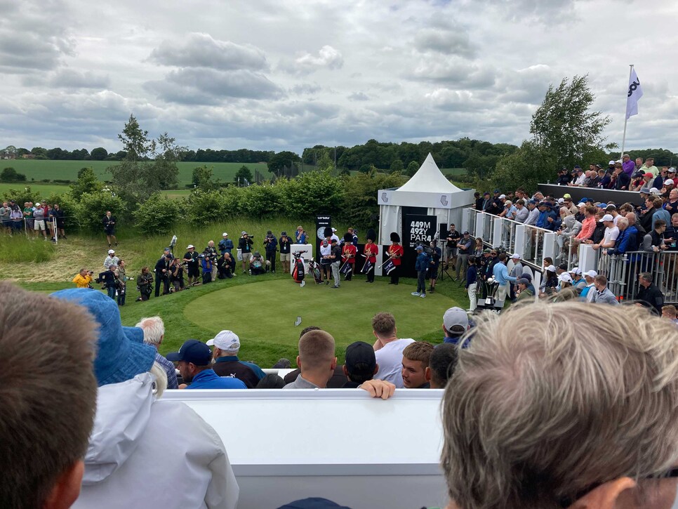 /content/dam/images/golfdigest/fullset/2022/6/liv-golf-first-tee-john-huggan-photo.jpg