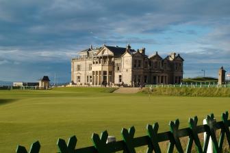 How to play the Old Course at St. Andrews