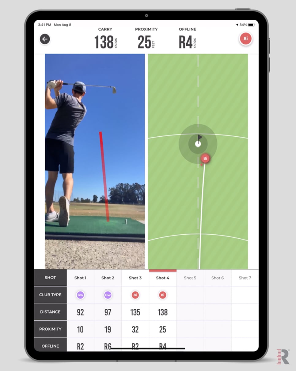 /content/dam/images/golfdigest/fullset/2022/9/rapsodo-purpose-to-range-sessions/taking-a-combines-ipad.jpg