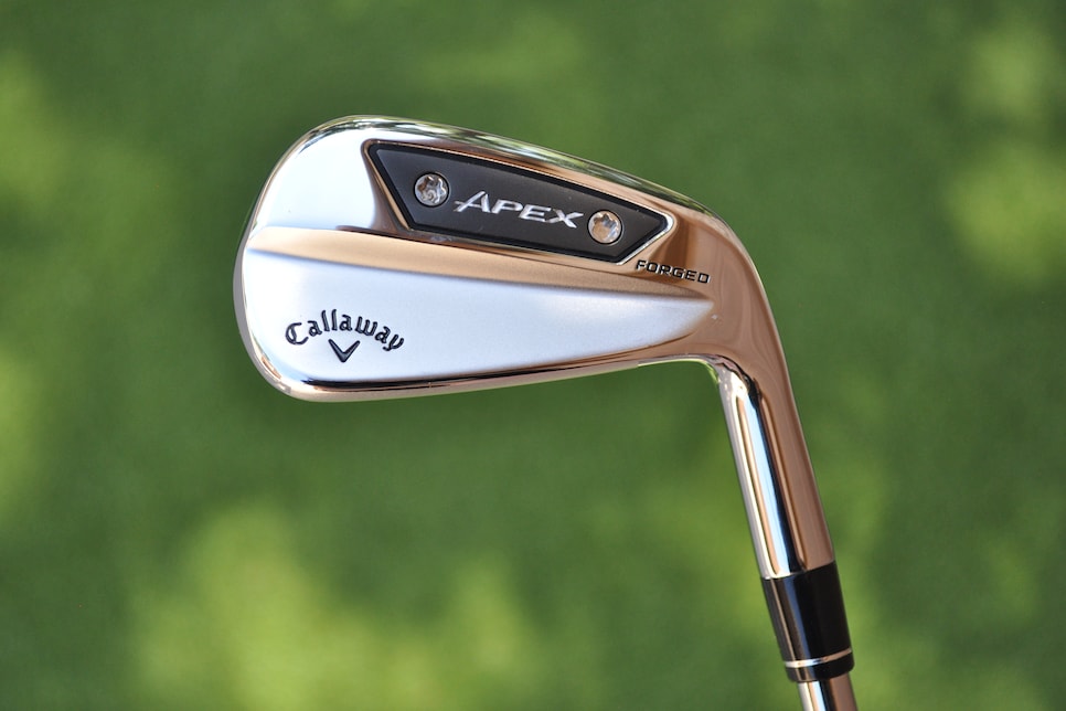 https://www.golfdigest.com/content/dam/images/golfdigest/fullset/2022/DSC_02233.JPG