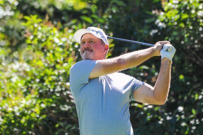 Jerry Kelly fends off a host of challengers to win the Shaw Charity Classic in a playoff over John Huston