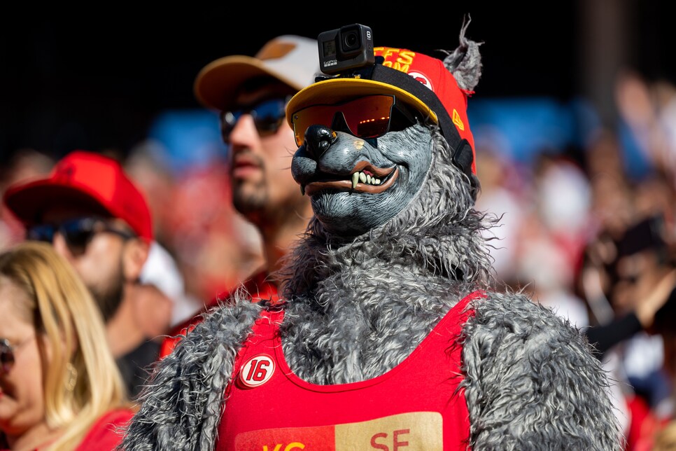 Chiefs superfan “ChiefsAholic” arrested for robbing banks to fund ...