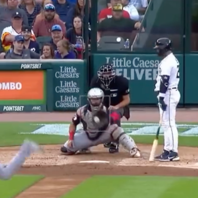Watch Javy Baez get punched out on two of the ugliest strikeouts you will ever see