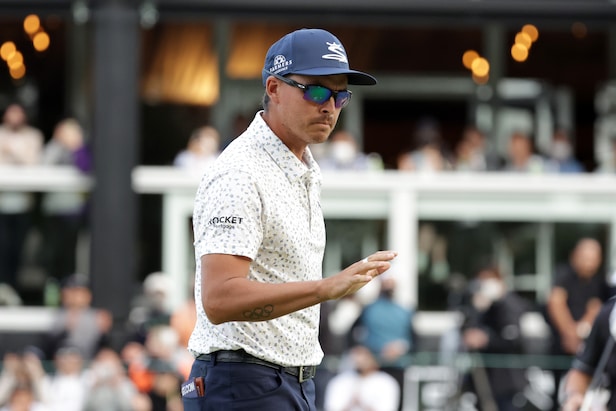 Rickie Fowler nearly holes 159-yard approach at BMW Championship