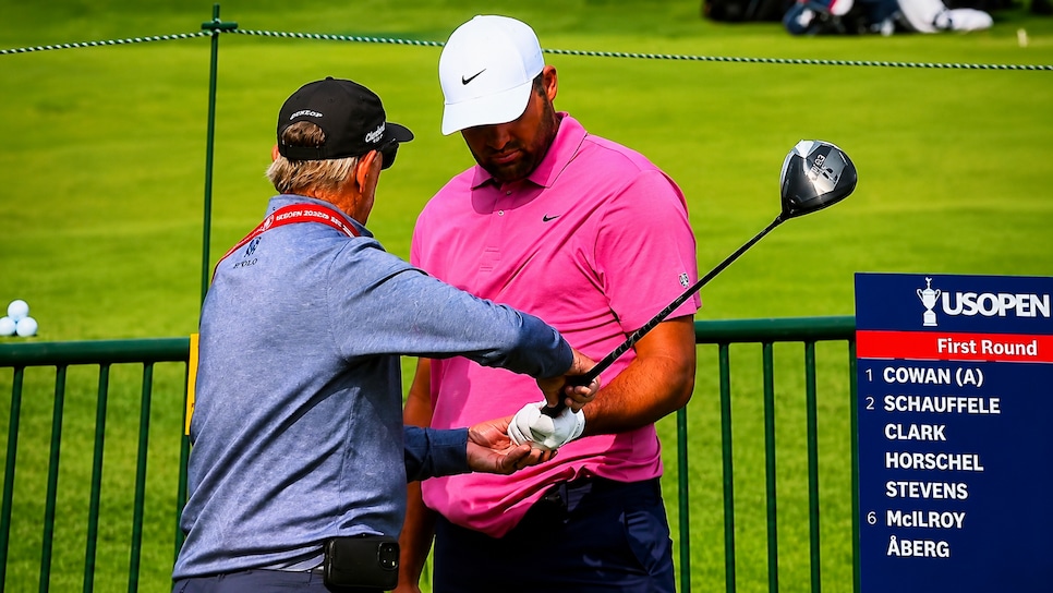 https://www.golfdigest.com/content/dam/images/golfdigest/fullset/2022/scheff.png