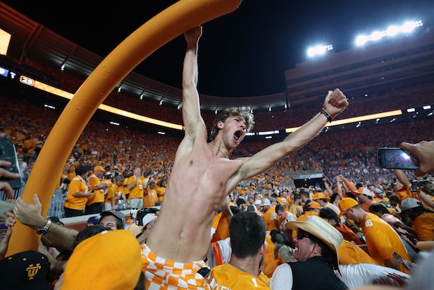 The University Of Tennessee Is Crowdfunding New Goalposts After ...