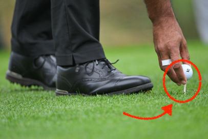 Tiger Woods uses two different types of tees on his drives. Here's why